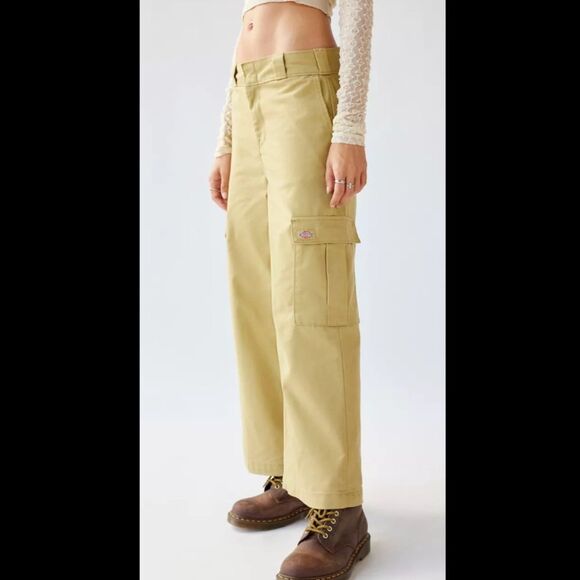 Dickies Twill Cropped Cargo Pant - Picture 1 of 2